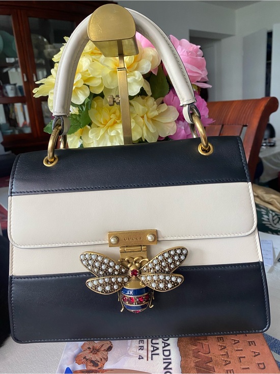Gucci Handbags - Gucci Black and Cream Top-Handle Satchel with Jeweled Bee Detail